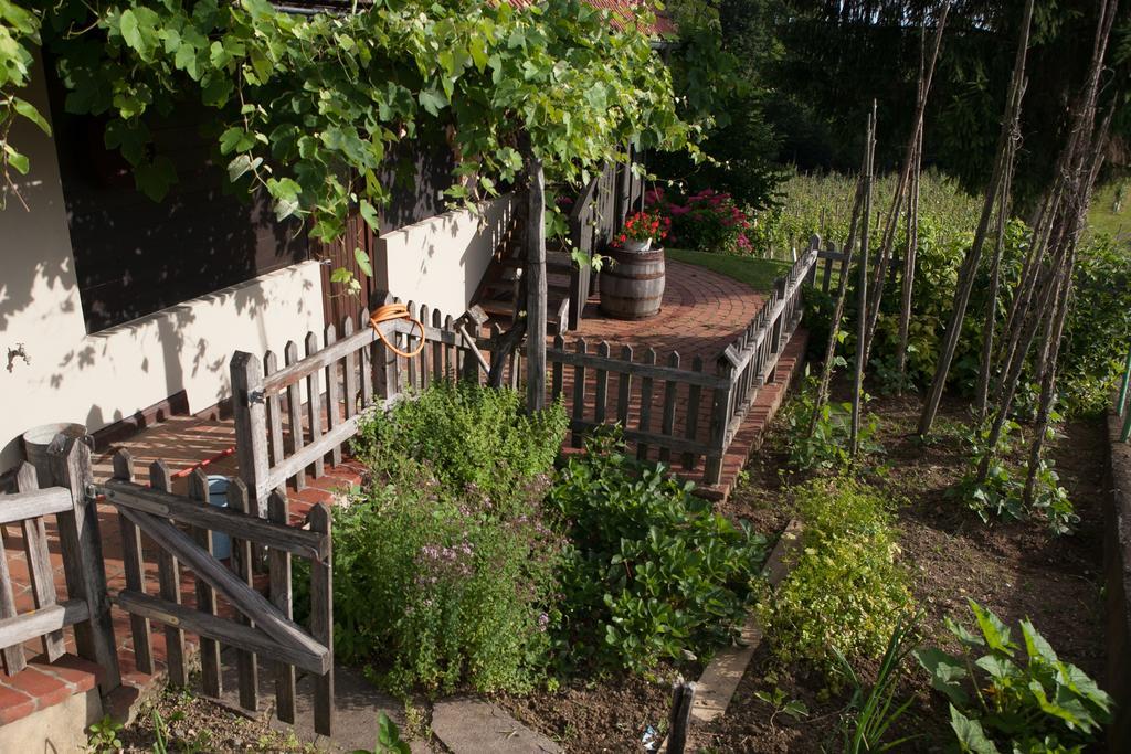 Ferienhaus Neubauer Spielfeld Eksteriør billede