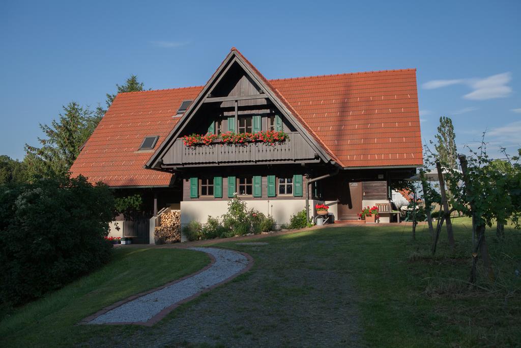 Ferienhaus Neubauer Spielfeld Eksteriør billede